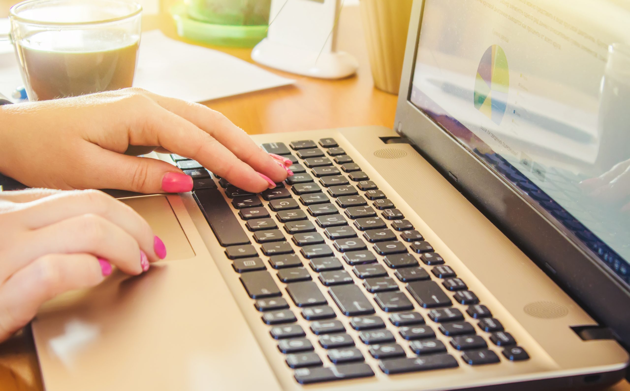 En este momento estás viendo «No sé cómo empezar a escribir: 7 ideas para crear tus primeros artículos»